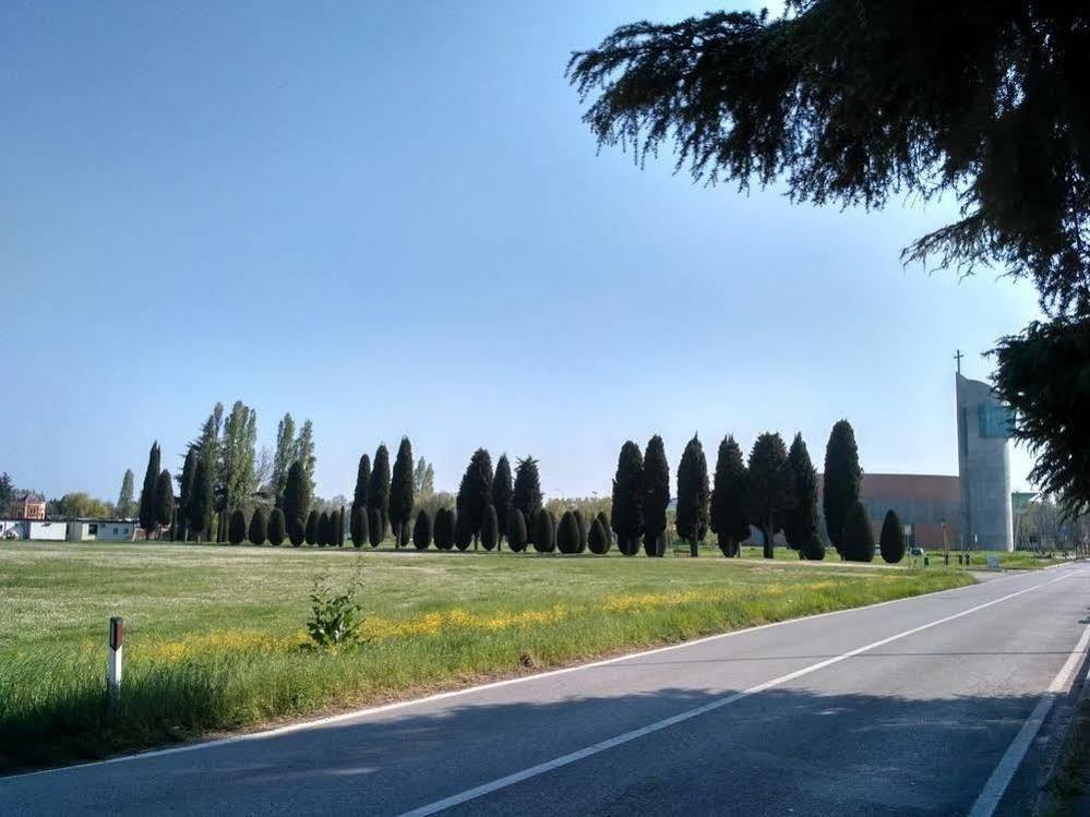 Albergo Aurora Castenaso Buitenkant foto