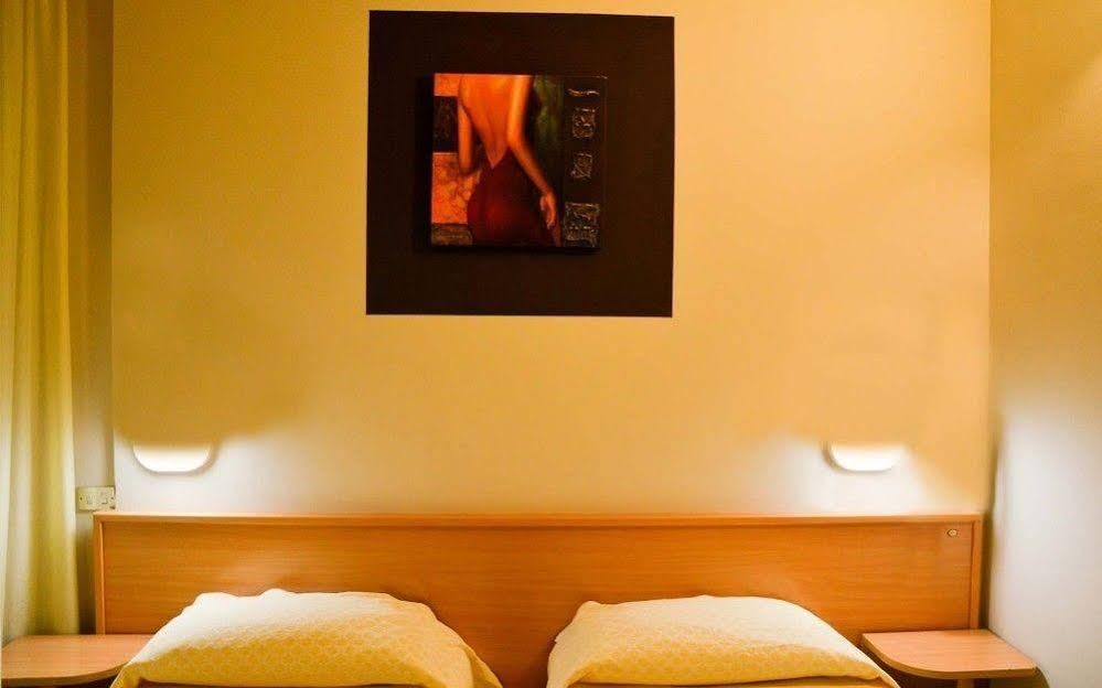 Albergo Aurora Castenaso Buitenkant foto